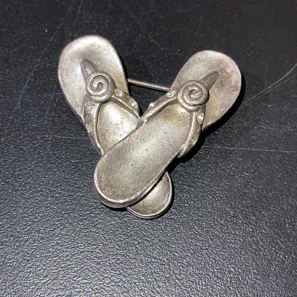 Brooch Silver Cast Sandals With Crystals In Them